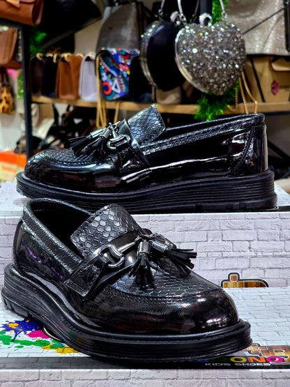 Püsküllü Erkek Rugan Babet Ayakkabı