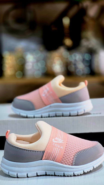 Fileli Bağcıksız Çocuk Spor Ayakkabı