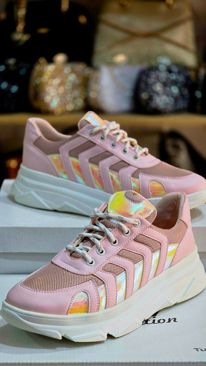 Kalın Tabanlı Kadın Spor Ayakkabı