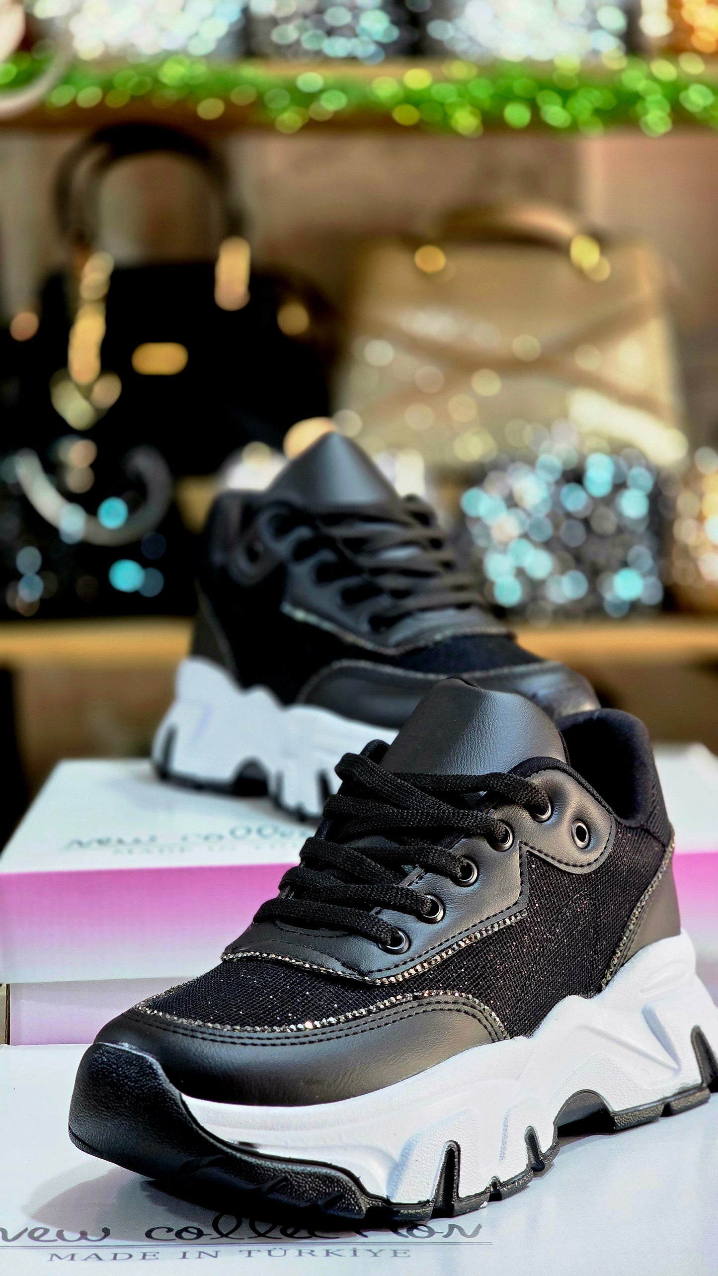 Dolgu Topuk Simli Kadın Spor Ayakkabı