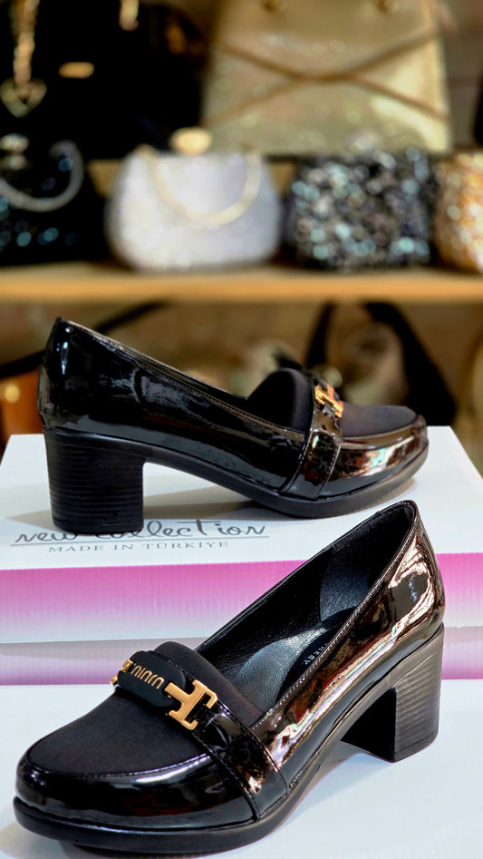 Şık Günlük Kadın Kalın Topuk Ayakkabı – Parlak Deri Detaylı