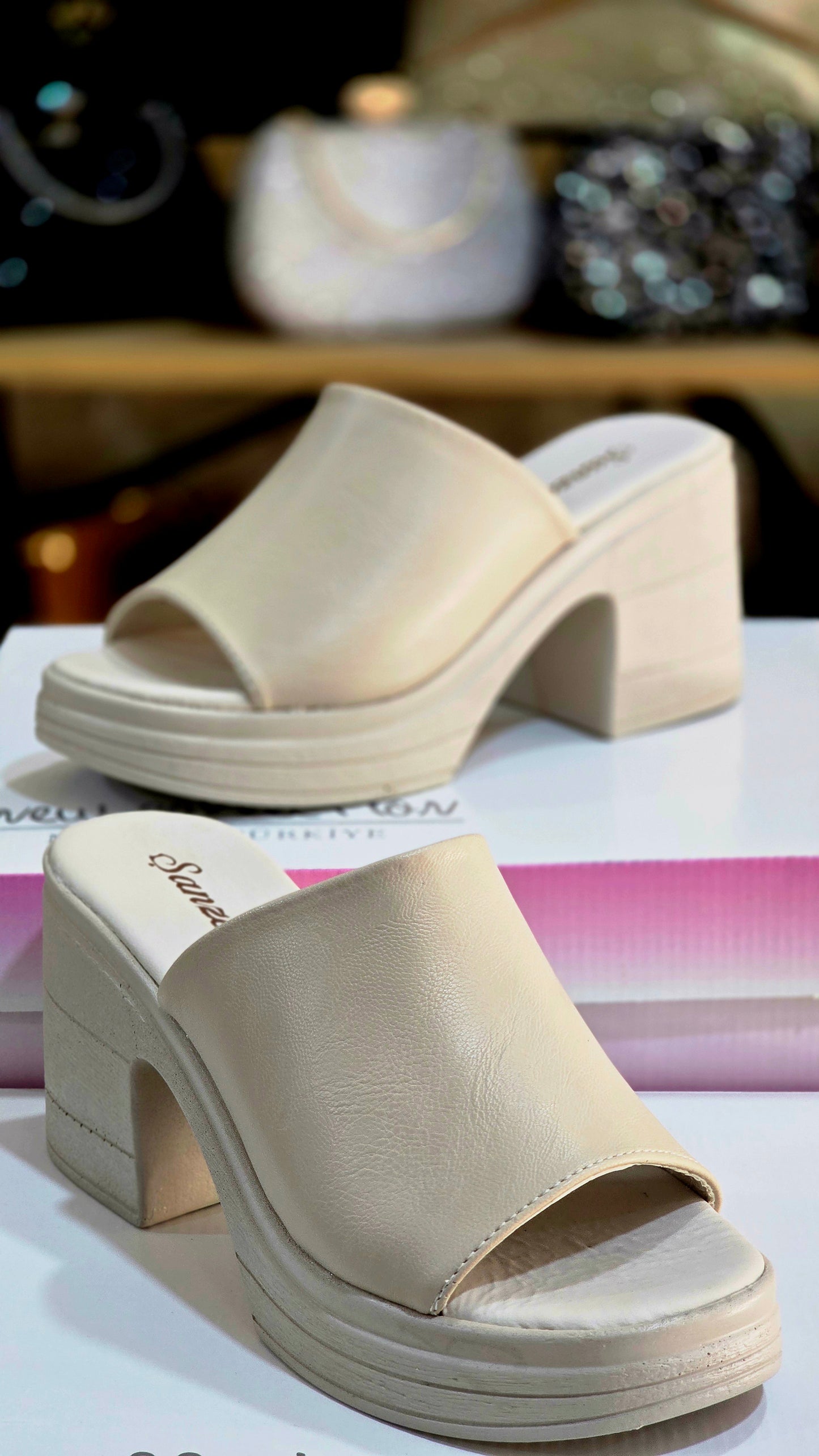 Tek Bant Kalın Topuklu Kadın Ayakkabı