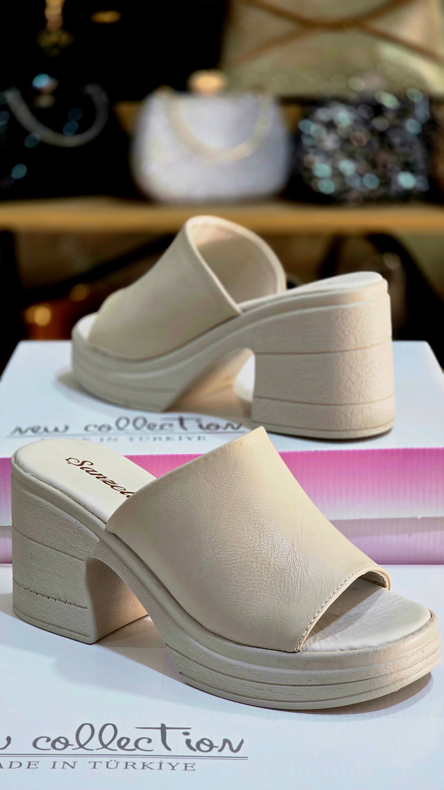 Tek Bant Kalın Topuklu Kadın Ayakkabı