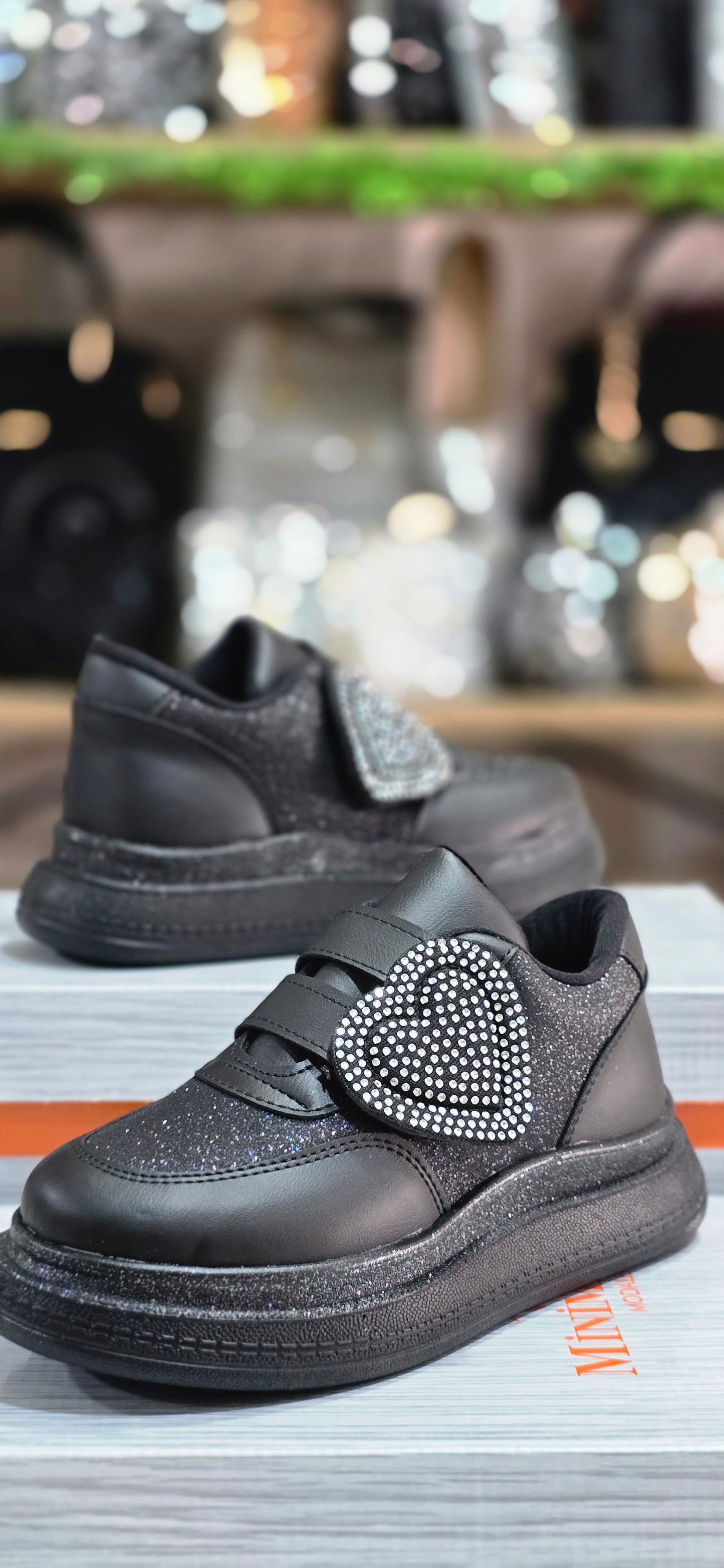 Kalpli Cırtlı Çocuk Spor Ayakkabı