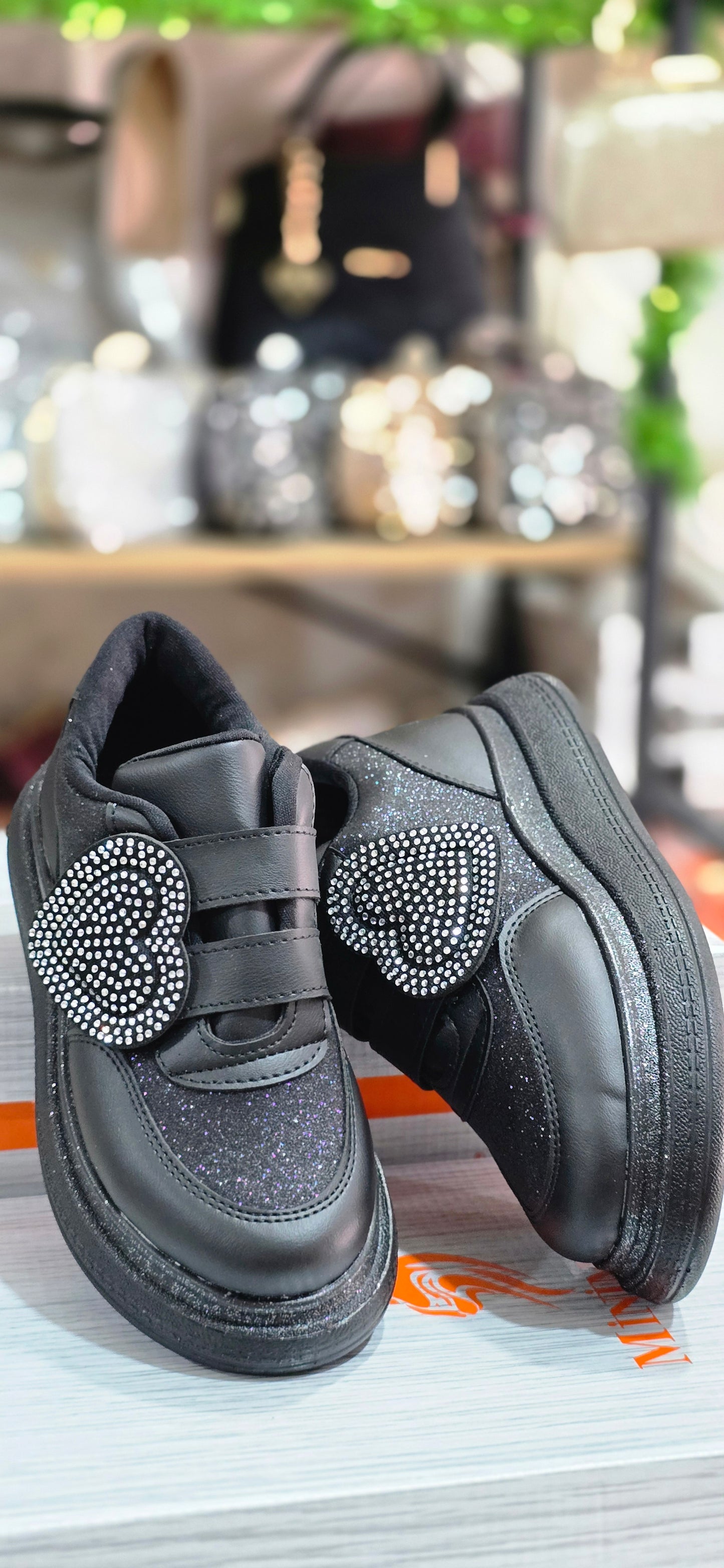 Kalpli Cırtlı Çocuk Spor Ayakkabı