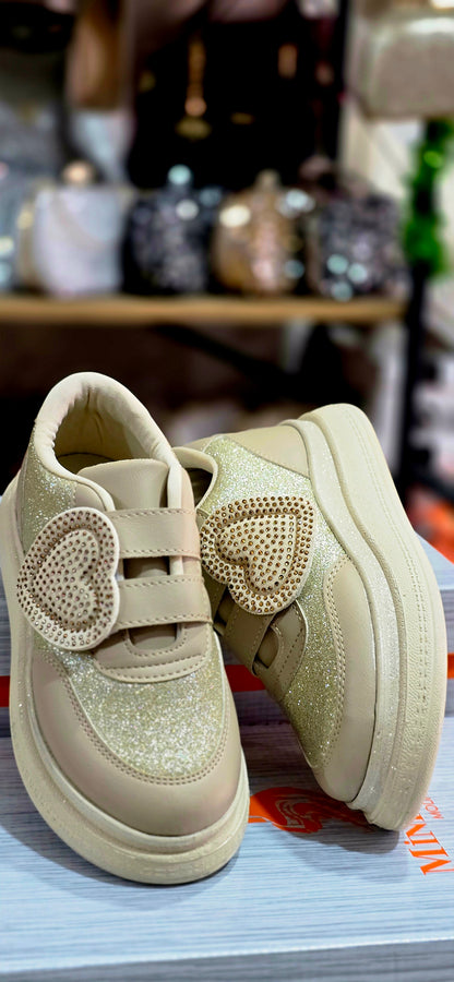 Kalpli Cırtlı Kız Çocuk Spor Ayakkabı