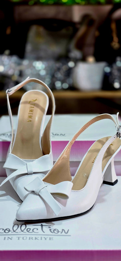 Fiyonk Detaylı Zarif Topuklu Ayakkabı