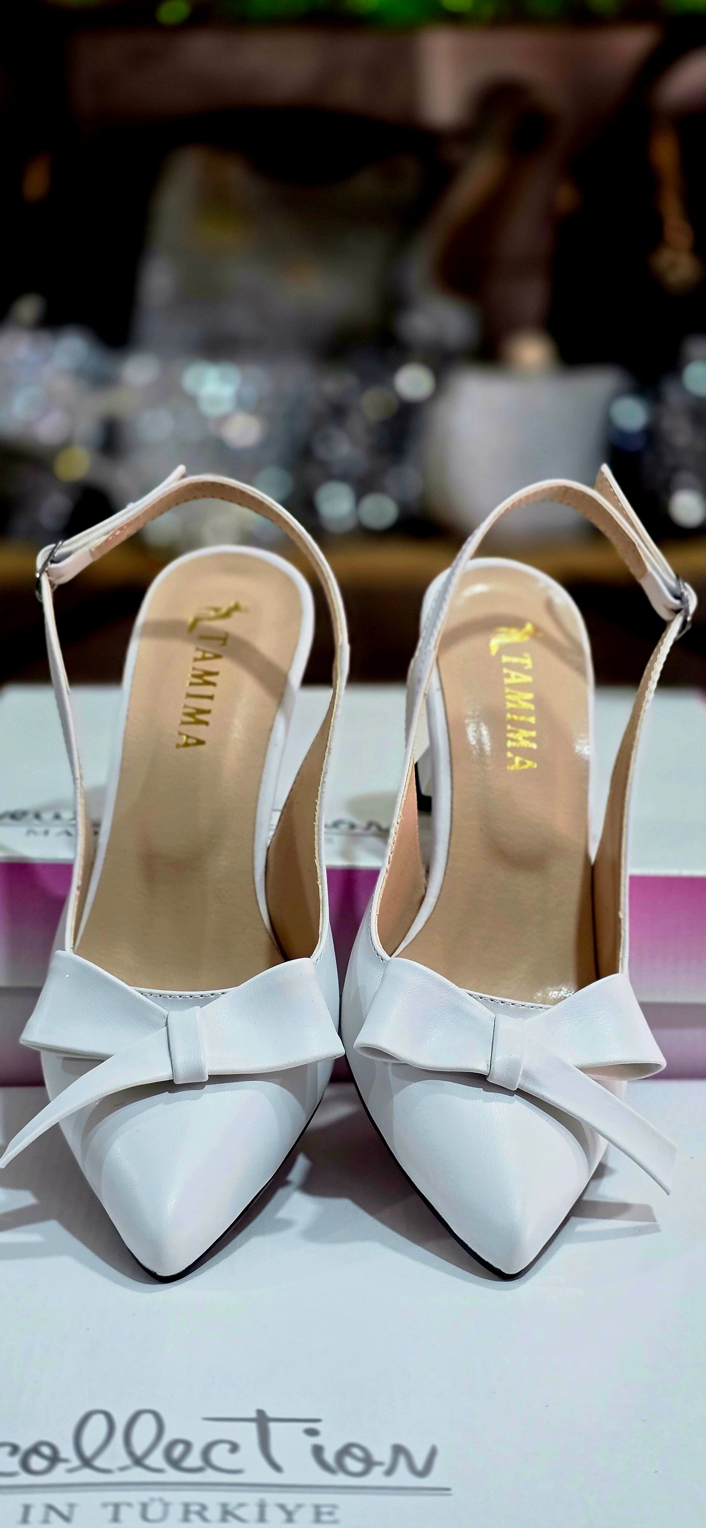 Fiyonk Detaylı Zarif Topuklu Ayakkabı