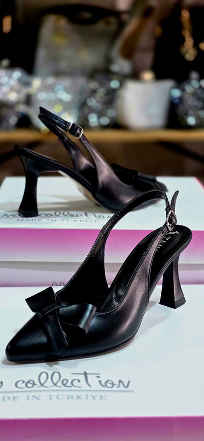 Fiyonk Detaylı Zarif Topuklu Ayakkabı