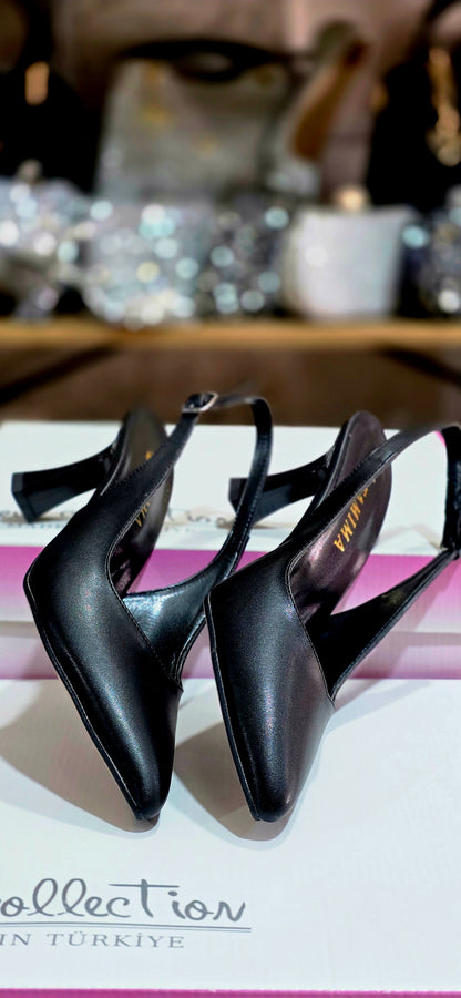 Arkası Açık Zarif Topuklu Ayakkabı