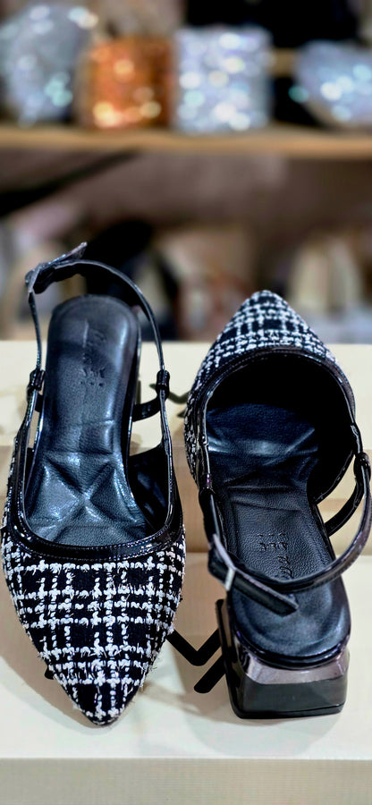 Tweed Collection Şık Tasarım Tweed Kumaş Sivri Burun Kadın Topuklu Ayakkabı